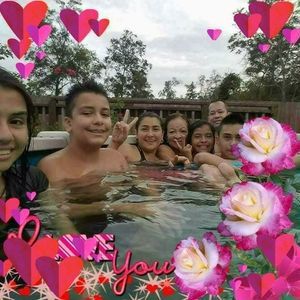 Meet your Posher, Mariluz